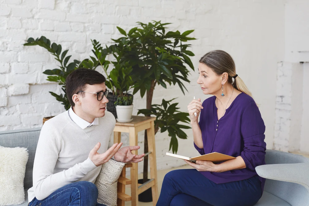 7 Signs It Might Be Time to Talk to a Mental Health Counselor